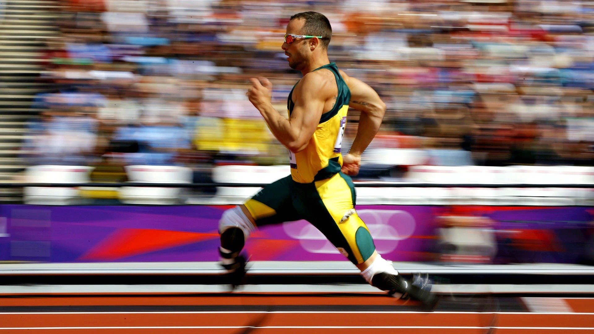 里昂对阵加拿大，当战术棋盘遇上萨拉赫式稳定，足球世界没有地理边界