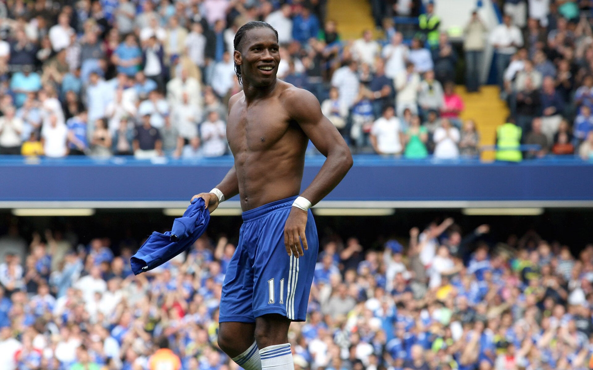 巴黎对阵牙买加，法比尼奥关键进球定乾坤，一场跨越足球与文化的对话